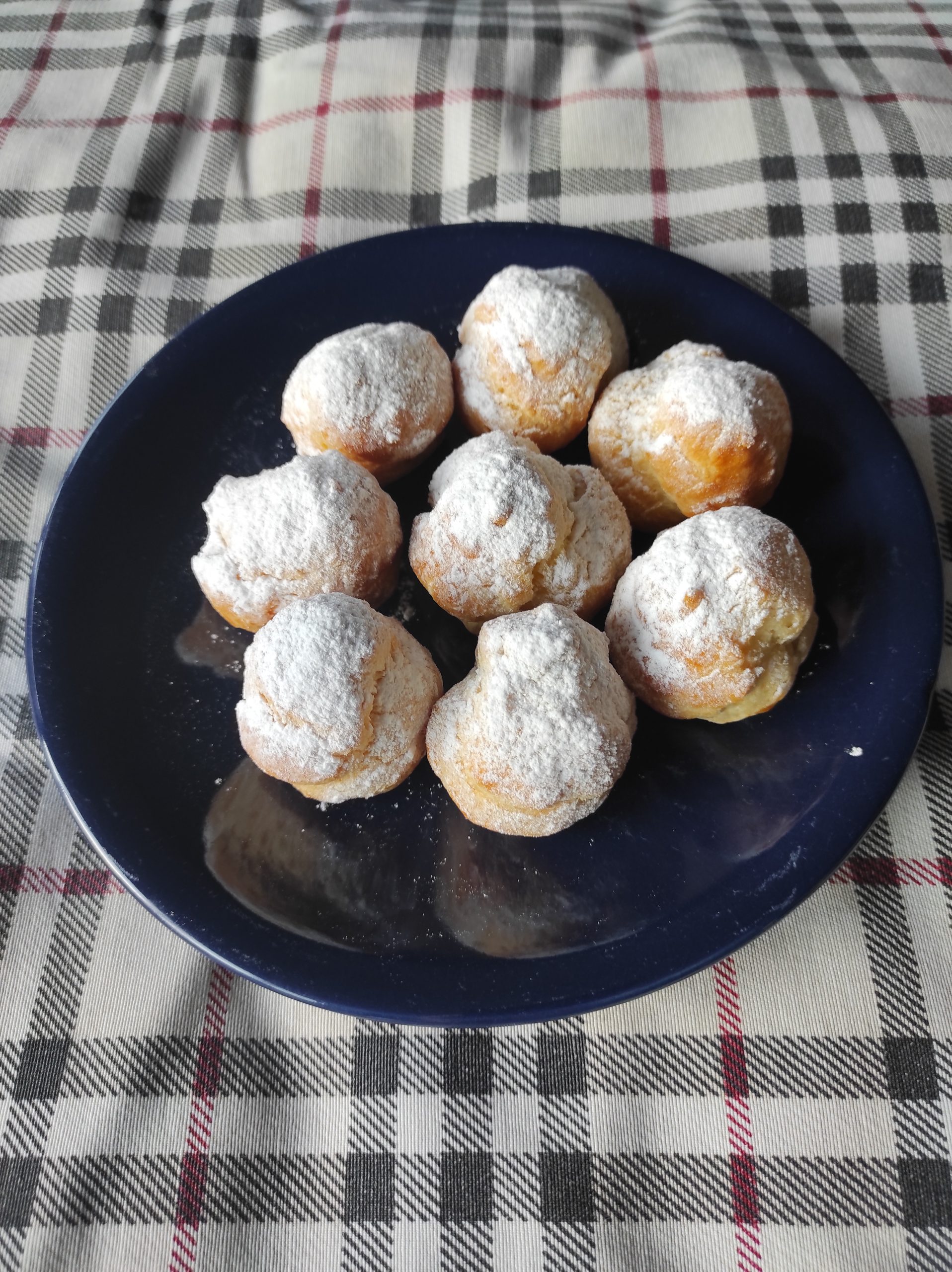 profiteroles